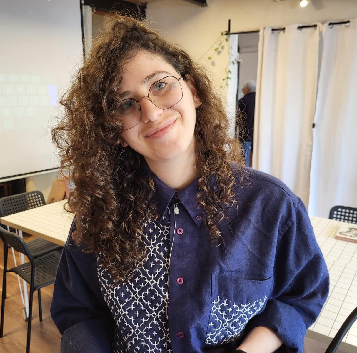 הדר בסטודיו